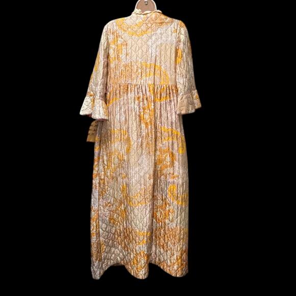 Vintage 1960s Quilted Hostess Gown Pink Sash Lounge Robe Psychedelic Print - Picture 5 of 16
